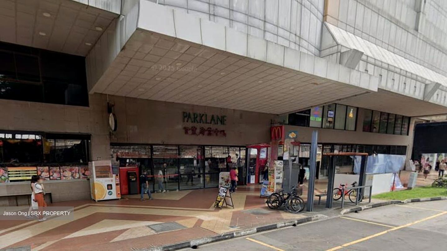 Selegie Road (D7), Retail #526625161